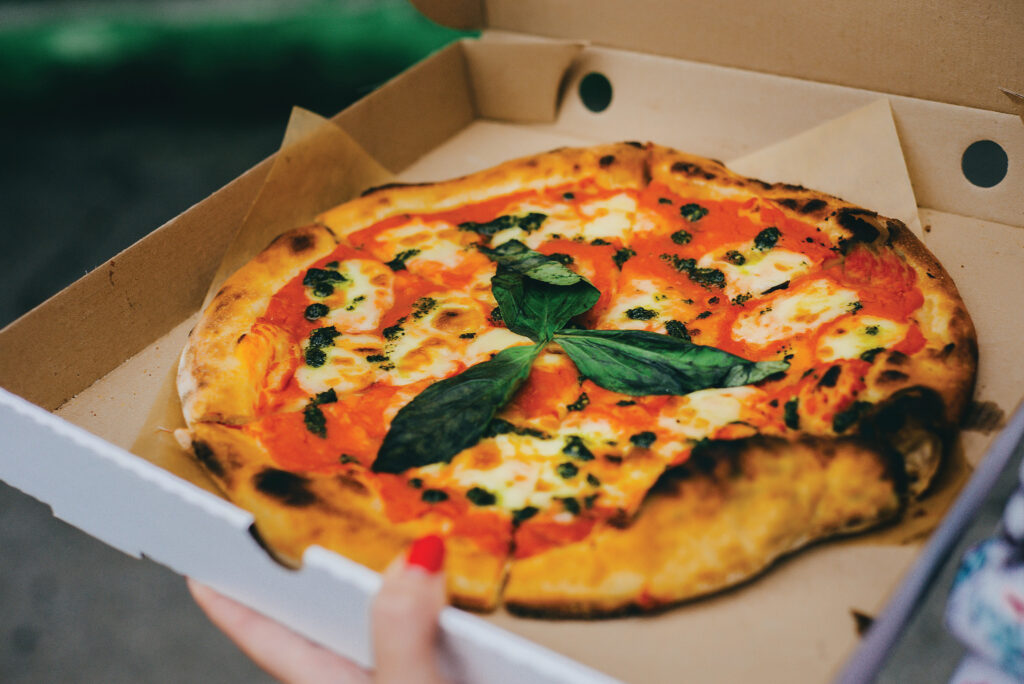 ANZA's Sour Grapes columnist, Robert Rees on wine and pizza