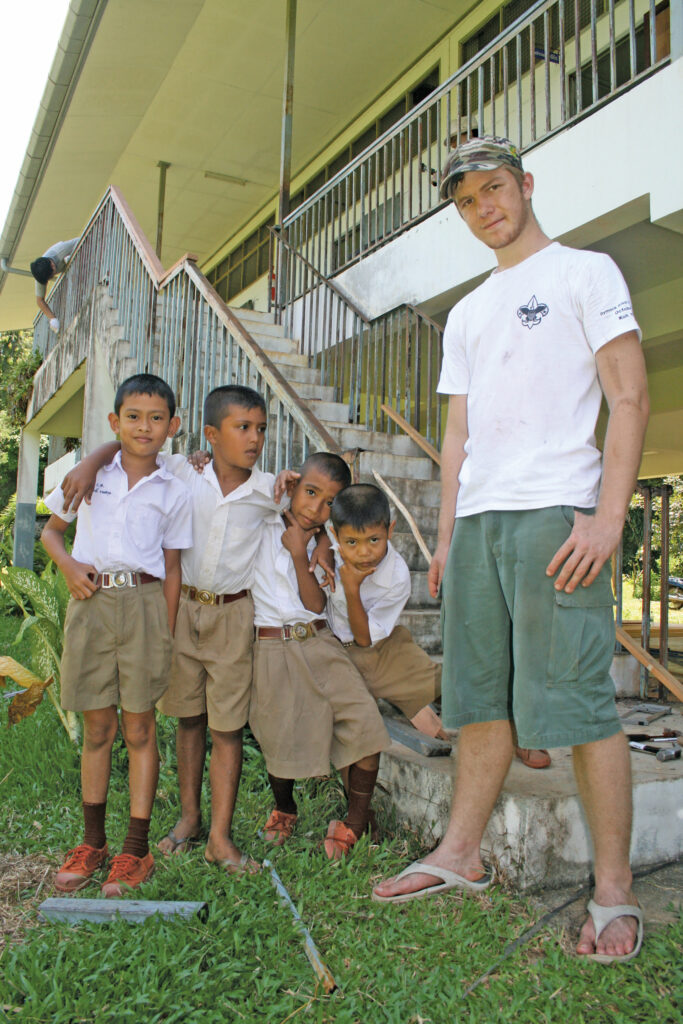 ANZA Community Cruise combining island hopping with volunteer work in Thailand