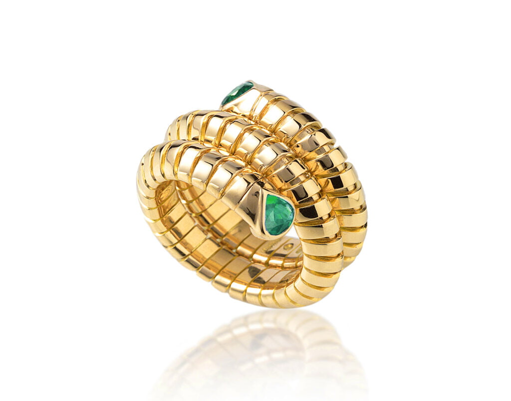 JeweLuxe_Trisola Ring Emerald