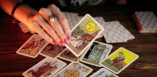Tarot Card reader