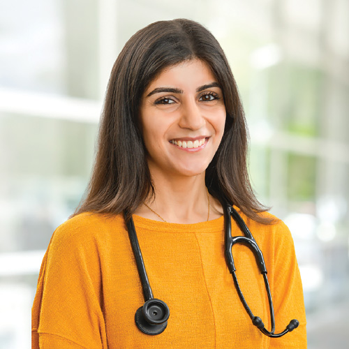 Dr. Hina Kadwani is a General Practitioner at International Medical Clinic, Holland Village. 