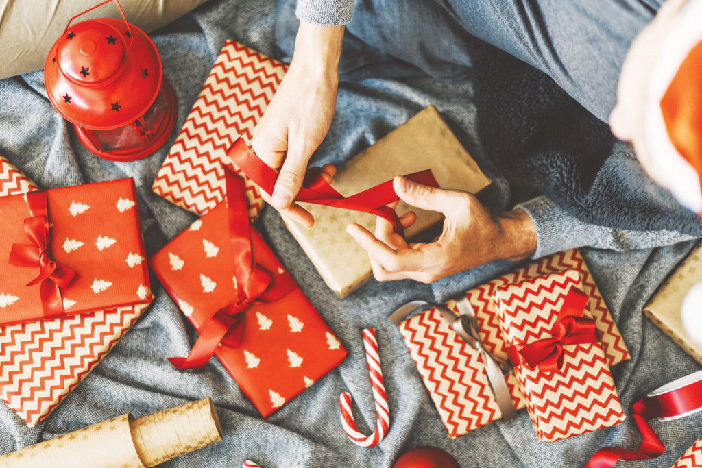 Wrapping joy, one ribbon at time.